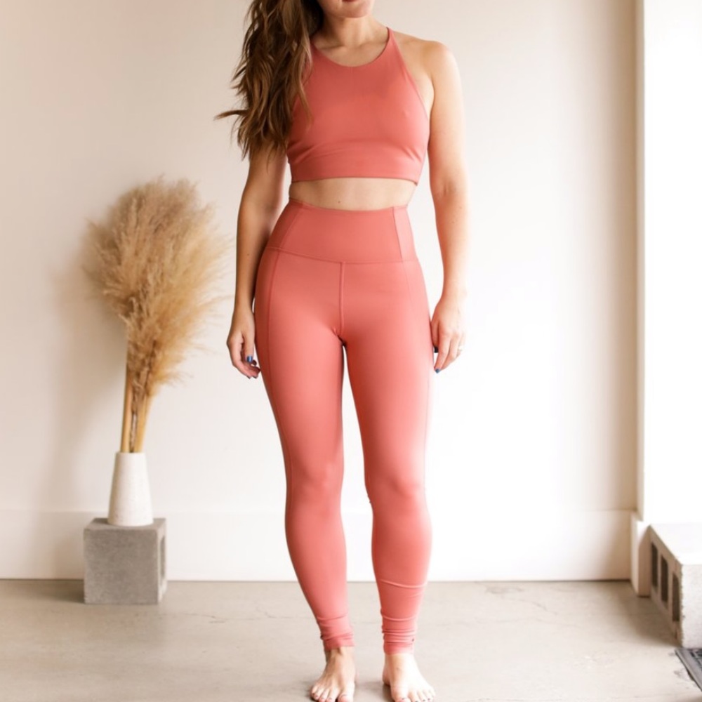 Girlfriend Collective Full Set in Clay